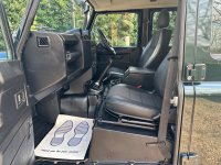 LAND ROVER DEFENDER 110