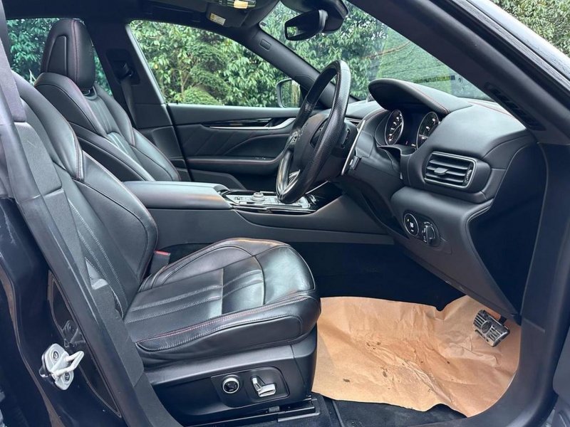 MASERATI LEVANTE