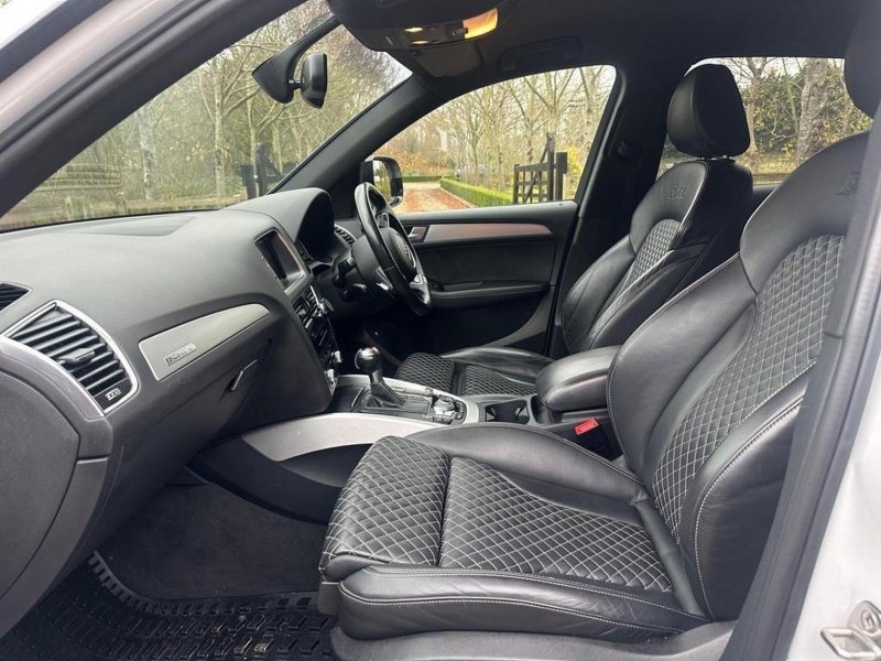 AUDI SQ5