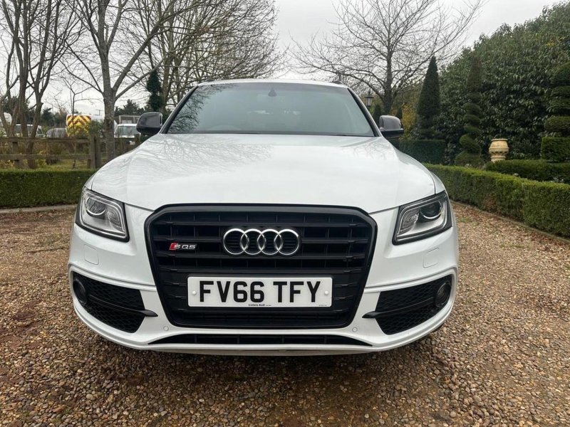 AUDI SQ5