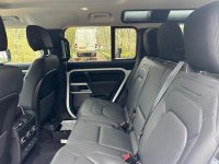 LAND ROVER DEFENDER 110