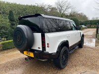 LAND ROVER DEFENDER 110