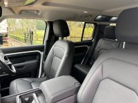LAND ROVER DEFENDER 110