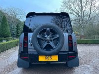 LAND ROVER DEFENDER 110