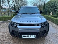 LAND ROVER DEFENDER 110