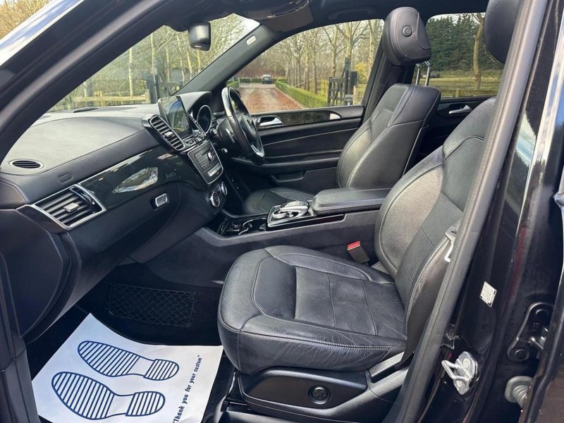 MERCEDES-BENZ GLS