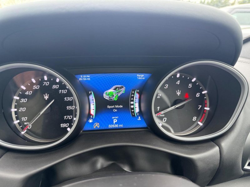 MASERATI LEVANTE